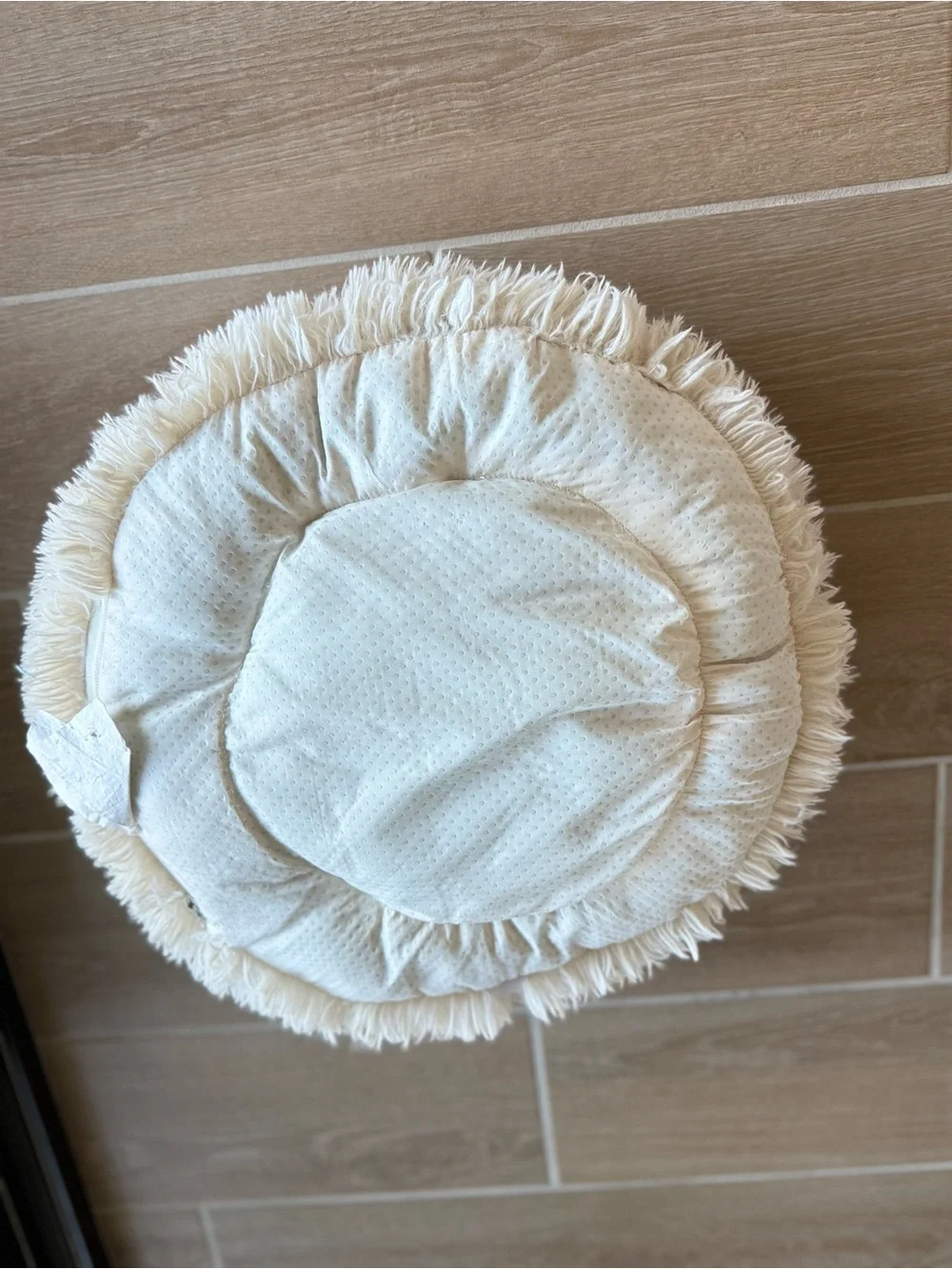 BOOTS & BARKLEY donut bolster dog bed